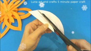 Снежинки из бумаги: как сделать поделки на Новый год бумаги своими руками (новогодние поделки 2024)