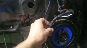 OPEL Corsa D, установка динамиков, и разбор двери.
