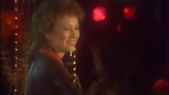 Валентина Легкоступова - Ягода малина смотреть онлайн