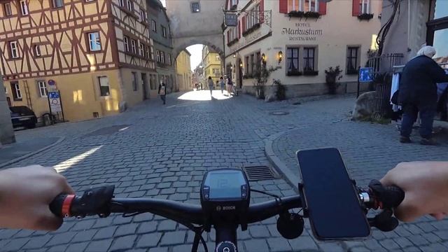 ПУСТОЙ ГОРОД !!! Rothenburg ob der Tauber на велосипеде!! смотреть онлайн