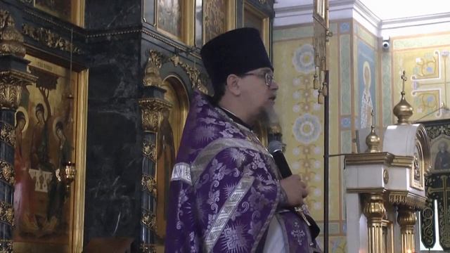 Проповедь иер. Константина Корепанова на Божественной литургии в праздник Крестовоздвижения 27.09.2 смотреть онлайн