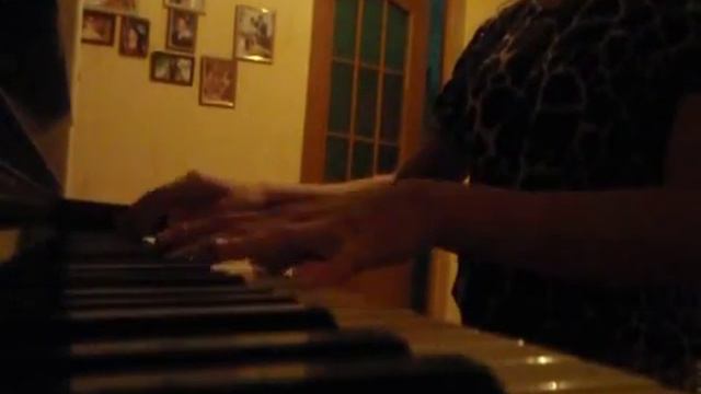 Реквием по мечте, игра на фортепиано смотреть онлайн