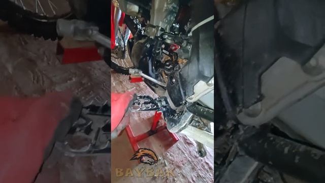 Ремонт прогрессии  мотоцикла за 1 минуту. Motorcycle suspenzion maintenance in one minute