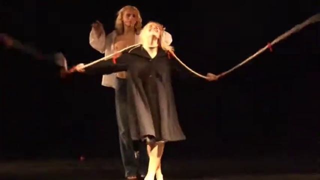 Театр "Люди дождя" спектакль "Изобретая небо" смотреть онлайн