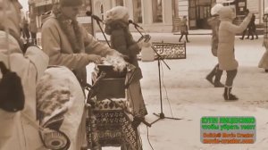 Мантра Харе Кришна на улице зимой