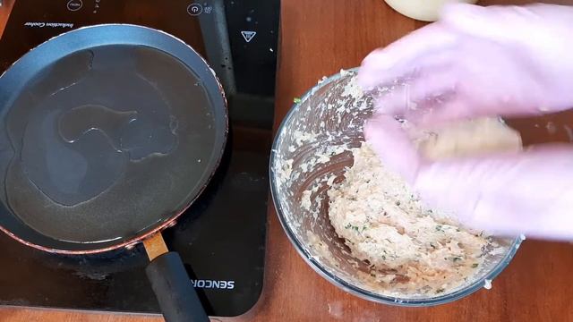 Куриные котлетки! От которых невозможно оторваться! Это вкусно! 500 грамм мяса и 10 котлет