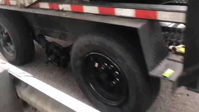 Кархолинг в США, реальность про кархолинг Отлетело колесо в дороге смотреть онлайн