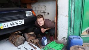 Течет масло с коробки ТАВРИЯ. Замена сальника полуоси.