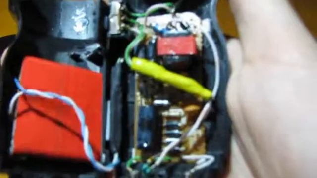 DIY фонарик на аккумуляторе часть 2 смотреть онлайн