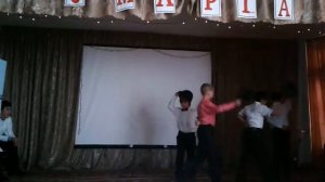 Танец джентльменов. 3 класс.