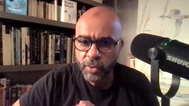 Artificial Intelligence: Are Machines Conscious? With Mo Gawdat смотреть онлайн