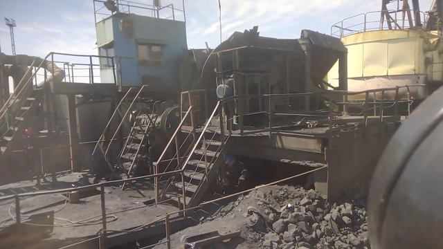 СОВЕТЫ НАЧИНАЮЩИМ КРАНОВЩИКАМ / КАК РАБОТАТЬ ПРАВИЛЬНО С ГРУЗАМИ@user-of2si1jj2r