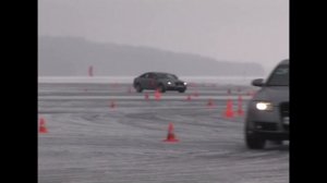 Школа Audi Quattro. как правильно ездить по льду на полном приводе.