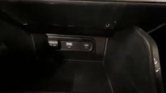 КИА Спортеж 2023 г.в., 2.5 л (190 л.с) бензин, АКПП, 4WD, Цена 4,15 млн смотреть онлайн