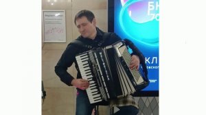 Проект "Музыка в метро" .Переход станция московского метро "Чеховская".