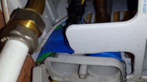 Газовая колонка от аккумулятора 18650 с зарядкой