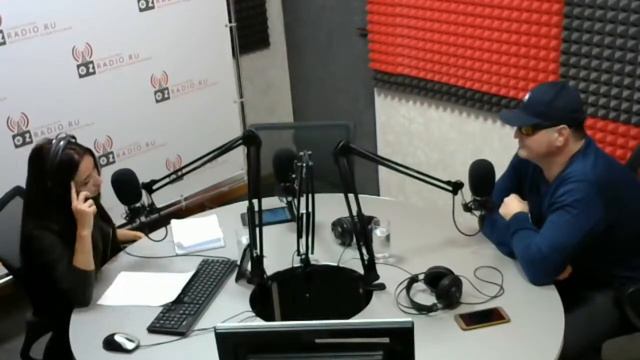 ПЕВЕЦ ЕВГЕНИЙ ДЕМЬЯНЕНКО РАДИОЭФИР ИНТЕРВЬЮ РАДИО ПОДМОСКОВЬЕ. смотреть онлайн