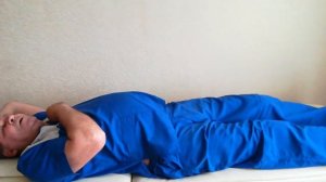 ВЫТЯЖЕНИЕ ПОЗВОНОЧНИКА # ПРИ ПРОТРУЗИИ и ГРЫЖЕ в домашних условиях.