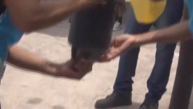 FIRMA DE ACUERDOS, COMUNIDAD DE MONTE CRUDO смотреть онлайн