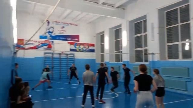 Репортаж Соревнования по волейболу имени Можнова Р. В.