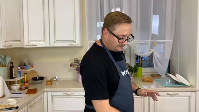 Суп а ля Том ям со сладкими креветками смотреть онлайн