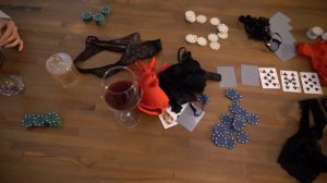 Женский покер на раздевание