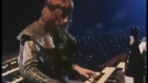 Fast ! .... Emerson Lake and Palmer