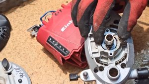 Жесть? Фрезер за 100?!!!  На дешёвых подшипниках..?  Einhell TE-RO 1255 E