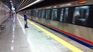 Метро в Стамбуле под Босфором Marmaray