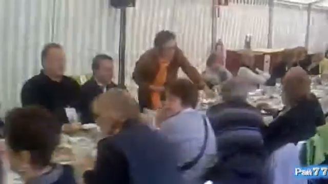 Самый длинный стол в мире установили в Финляндии.