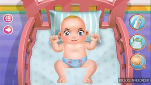 проводим время малышом играем кормим меняем подгузник мультик