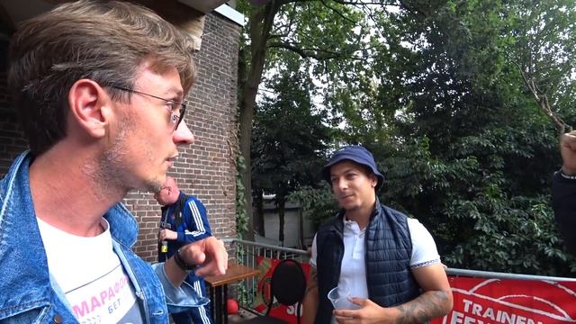 Безумие перед дерби Аякс-Фейенорд / Народ Нидерландов против Йохана Кройфа смотреть онлайн