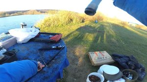 Ловля карпа поздней осенью / Рыбалка поздней осенью на карпа на фидер / Методная и народная оснастк