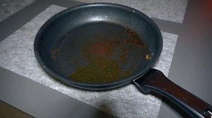 РАЗРЕЗАЛ МОРОЖЕНЩИКА в 3:00 *что внутри мороженщика*