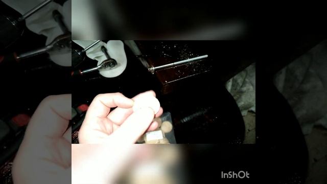 Как закрепить деревянные перила к столбу.