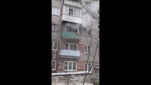 ПОЖАР НА ЛЕНИНА 27 КРАСНОУРАЛЬСК