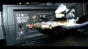 Цвет проводов колонки проверка фазы динамиков