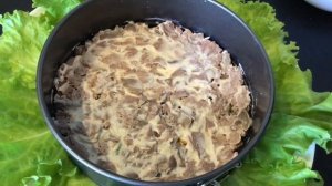 Хантер- рецепт салата с куриной печенью, морковью, грибами и огурцами
