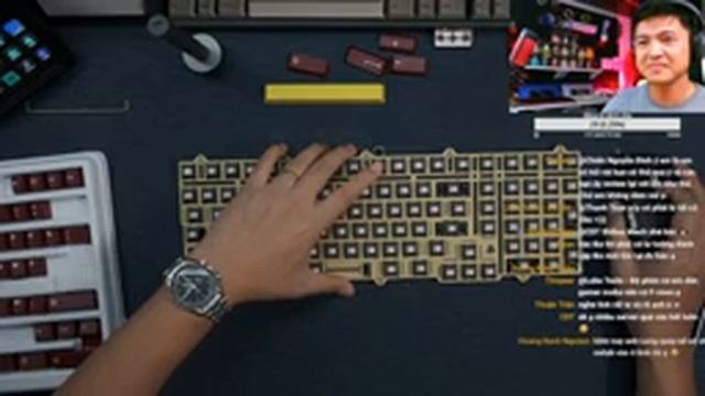 Biggest keyboard I've ever built: Austin (banana for scale) смотреть онлайн