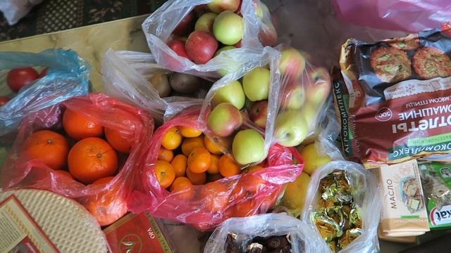 НОВОГОДНЯЯ ЗАКУПКА ПРОДУКТОВ НА РЫНКЕ И В МАГАЗИНЕ ДОБРОЦЕН 30 ДЕКАБРЯ 2022 смотреть онлайн