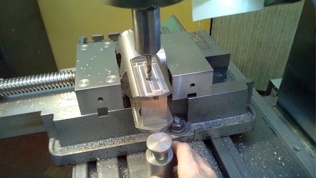 Чистовое фрезерование дуги с помощью УЦИ, настройка смотреть онлайн