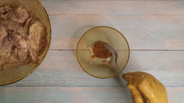 Рулетики из свинной грудинки в сметанно-горчичном соусе. Рецепт. Быстро приготовить мясо в духовке. смотреть онлайн