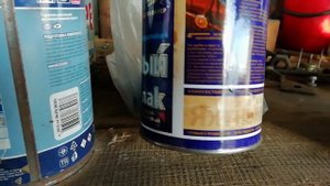 Краска 3 в 1 которой я крашу плуги, и все остальное.