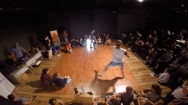 Ника (vin) vs Сова / Hip-hop 1 круг / Летний Wanted-2015 смотреть онлайн