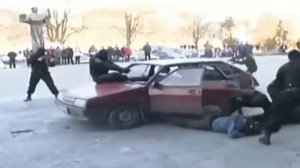 "Куда ты идешь? Нарвешься на пулю или на нож..."