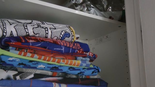 шкаф для хранения постельного белья Linen Closet organization смотреть онлайн