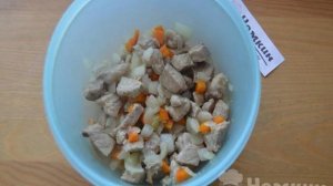 Жаркое в горшочках под крышкой из теста