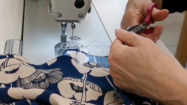 Пошиваем подол американским швом и разговариваем о шитье ))