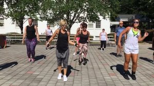 “MAMACITA” Black Eyed Peas, Ozuna, J. Rey Soul - Dance Fitness Workout Valeoclub