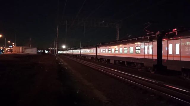 Поезд электрички Москва расписание Точно по расписание прибытие и отправление поездов D1 платформа